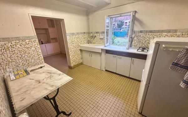 Maison à vendre    4 pièces •  Villemomble