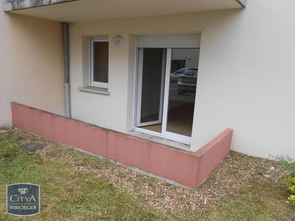 Appartement à louer 2 pièces 54.13m² Châteauroux (36000)