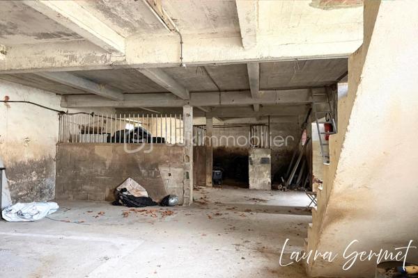 Propriete equestre de 100 m²