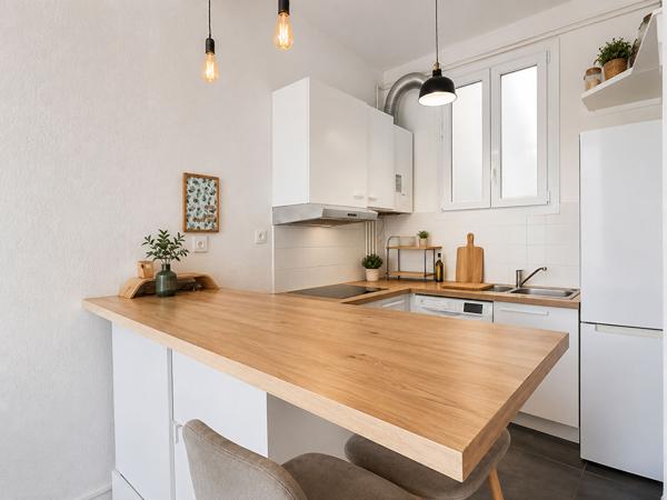 RUE DR JEAN FIOLLE - T2 - EXTERIEUR & LUMINOSITE