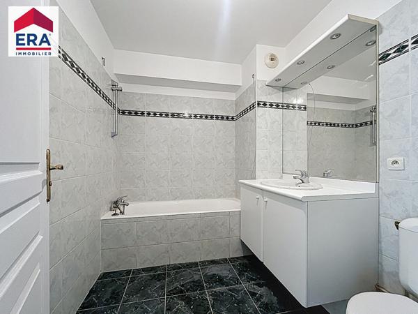 A VENDRE - STUDIO 31m² - PARFAIT ETAT