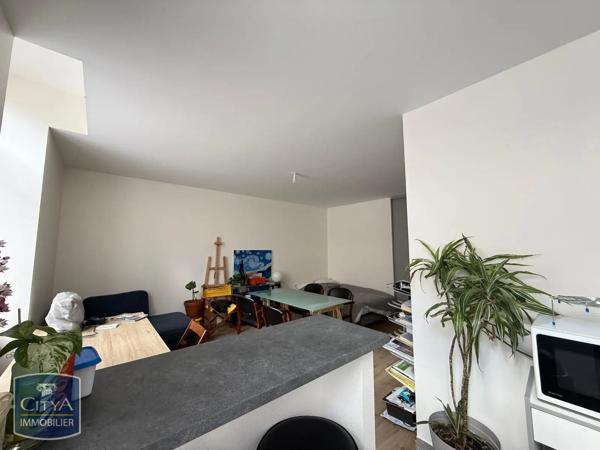 Appartement à louer 2 pièces 34.21m² Saint-Étienne (42000)
