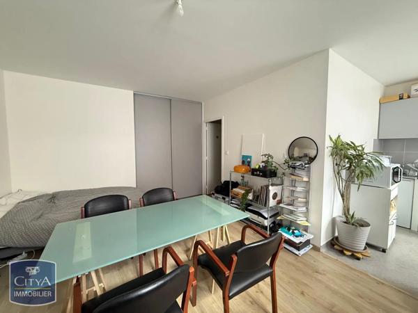 Appartement à louer 2 pièces 34.21m² Saint-Étienne (42000)