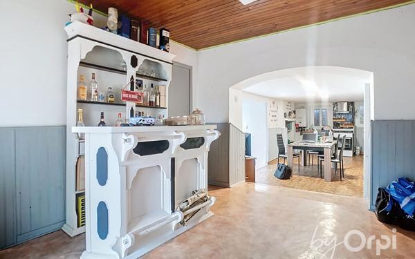 Maison à vendre    5 pièces •  Commentry