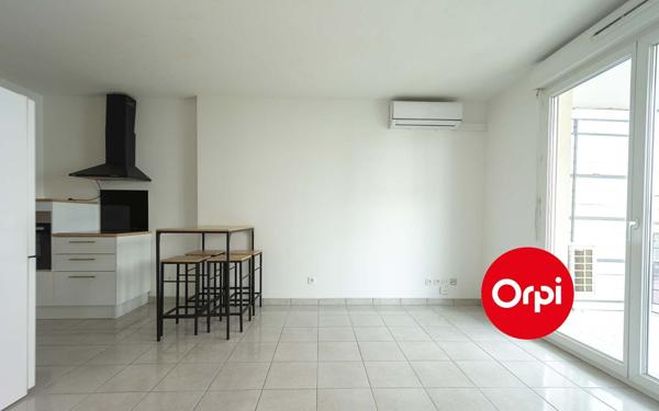 Appartement à vendre    2 pièces • 41,47 m2 Vénissieux