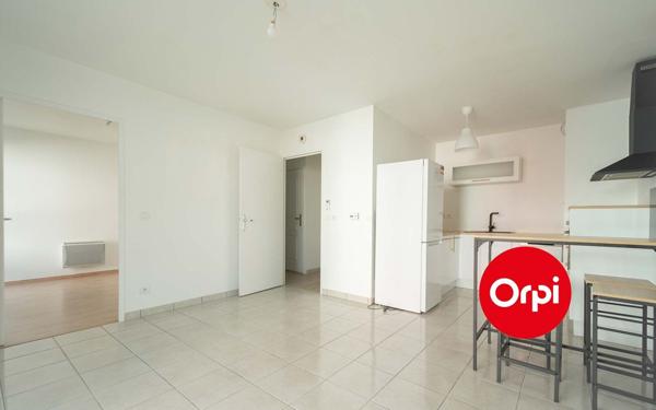 Appartement à vendre    2 pièces • 41,47 m2 Vénissieux