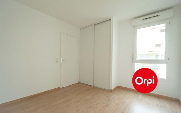 Appartement à vendre    2 pièces • 41,47 m2 Vénissieux