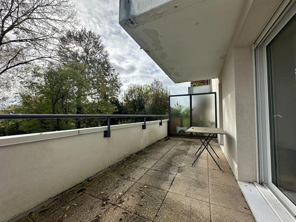 Appartement à vendre à Vannes Ouest T2 avec terrasse et parking extérieur !