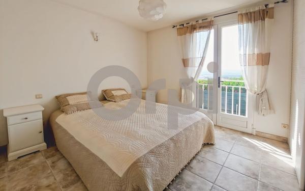 Maison à vendre    4 pièces • 100 m2 Manosque