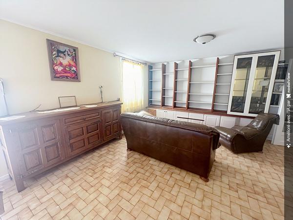 Maison Provençale T5-Garage-Véranda-Jardin clos - Exclusivité ERA IMMO FRED-SUN