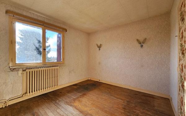 Maison à vendre    5 pièces • 81 m2 Mexy