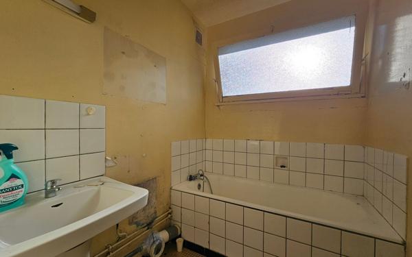 Maison à vendre    5 pièces • 81 m2 Mexy