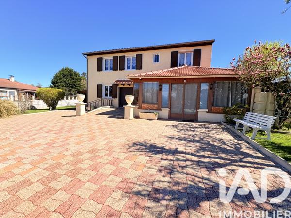 Maison à vendre 6 pièces 140 m² Saint-Paul-des-Landes