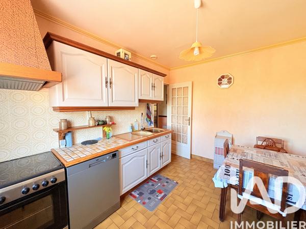 Maison à vendre 6 pièces 140 m² Saint-Paul-des-Landes