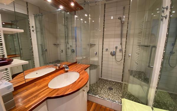 Appartement à vendre    3 pièces • 70 m2 Arcachon