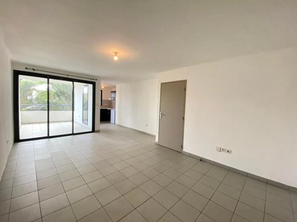 Appartement à vendre 2 pièces 52m² Saint-Pierre (97410)