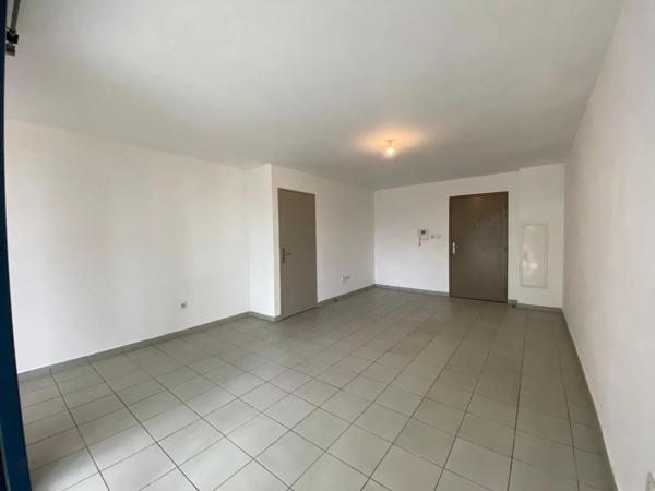 Appartement à vendre 2 pièces 52m² Saint-Pierre (97410)