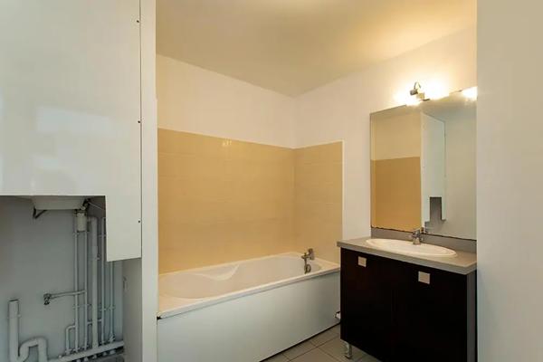 Appartement à vendre 2 pièces 52m² Saint-Pierre (97410)
