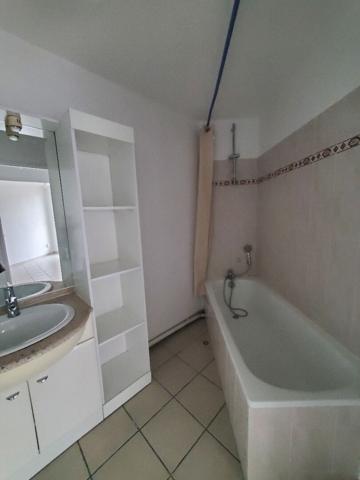 A louer appartement T3 Bruges