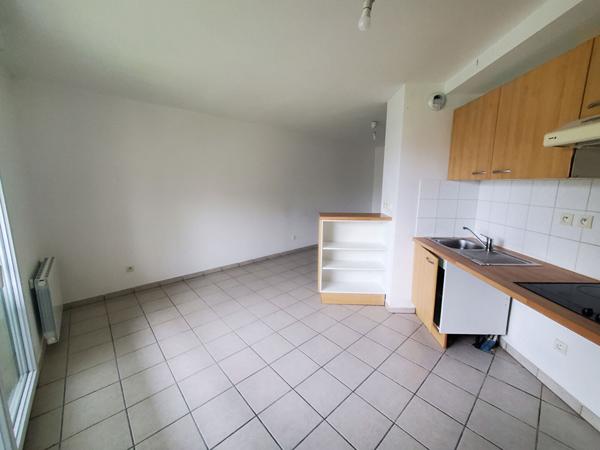 A louer appartement T3 Bruges