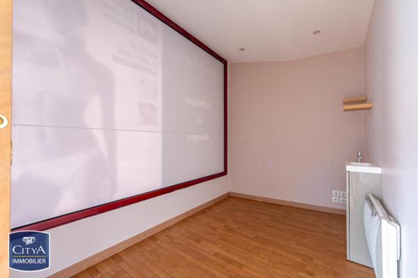 Local commercial à vendre 123m²