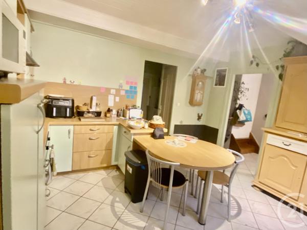 Maison à vendre  6 pièces - 116,85 m2 LES AVENIERES VEYRINS THUELLIN - 38