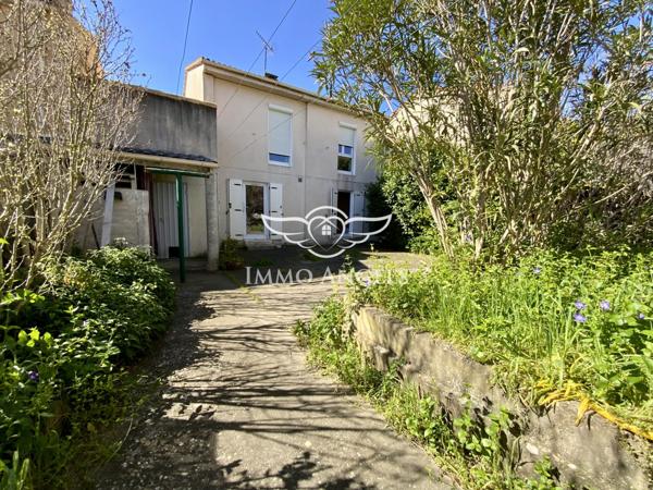 Maison 3 chambres, garage, terrasses, jardin