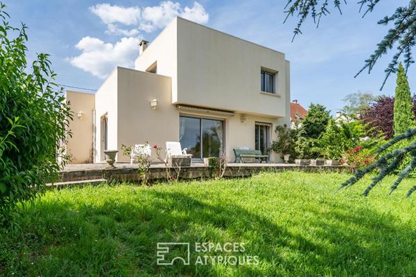 Maison d’architecte au calme et avec une vue dégagée