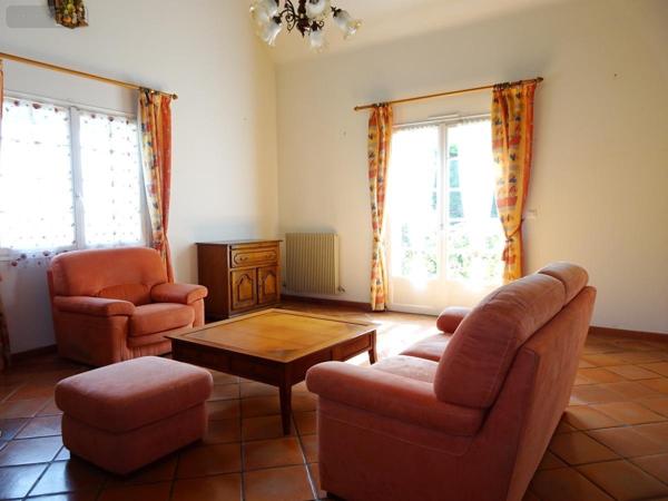 Maison à vendre à Malestroit dans le Morbihan (56140), ref : 56049-673