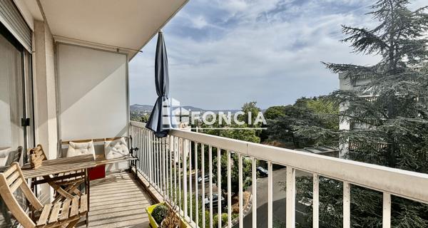 À vendre Studio 38 m² - Tassin-la-demi-lune 69160