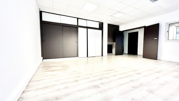 Local d'activité NICE OUEST 116M2
