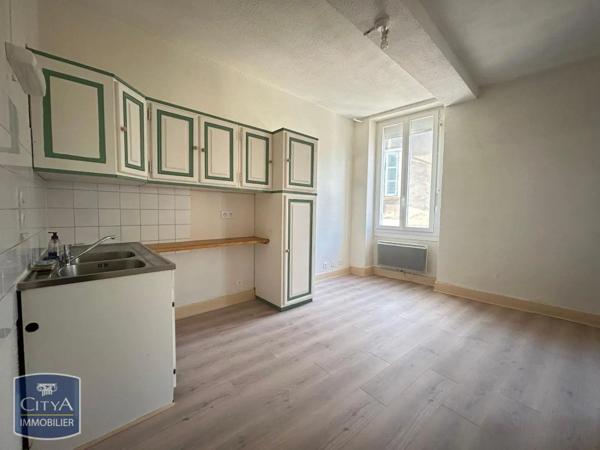 Appartement à louer 3 pièces 76.8m²