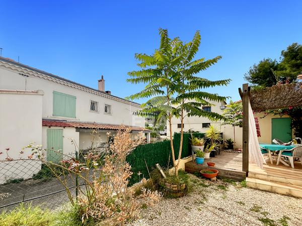 LES PENNES MIRABEAU- EXCLUSIVITE - Maison T3 de 70 m2 sur 580 m² de terrain avec garage