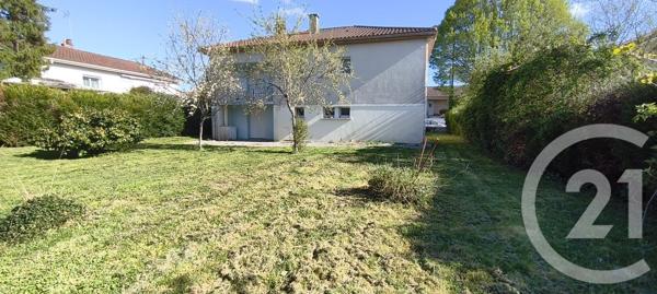 Maison à vendre  7 pièces - 136,71 m 2   CHATILLON SUR THOUET  - 79