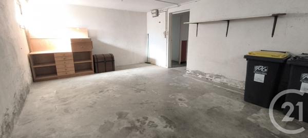 Maison à vendre  7 pièces - 136,71 m 2   CHATILLON SUR THOUET  - 79