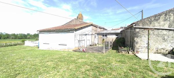 Maison à vendre  7 pièces - 136,71 m 2   CHATILLON SUR THOUET  - 79