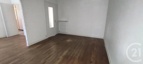 Maison à vendre  7 pièces - 136,71 m 2   CHATILLON SUR THOUET  - 79