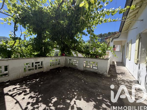 Maison à vendre 12 pièces 145 m² Lalevade-d'Ardèche