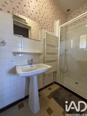 Maison à vendre 12 pièces 145 m² Lalevade-d'Ardèche