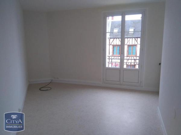 Appartement à louer 3 pièces 63.63m² Beauvais (60000)