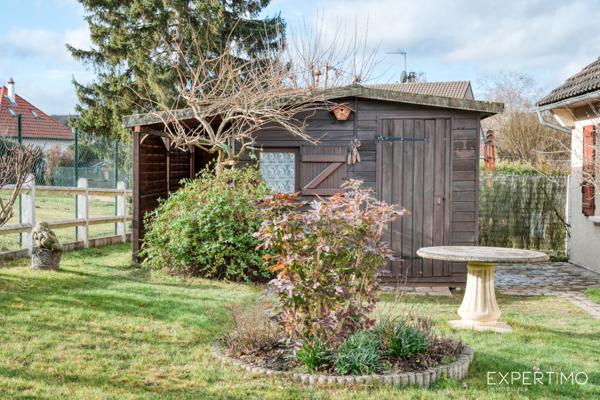 Étréchy (91580) Une maison de plain-pied, clé en main, à l’équilibre parfait entre nature et ville