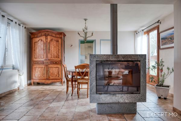 Étréchy (91580) Une maison de plain-pied, clé en main, à l’équilibre parfait entre nature et ville