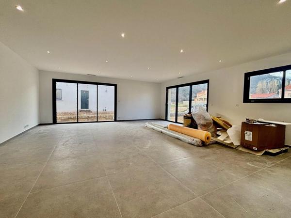 Dpt Pyrénées Orientales (66), à vendre RIA SIRACH maison neuve 4 pièces 111m² - terrain 504 m²