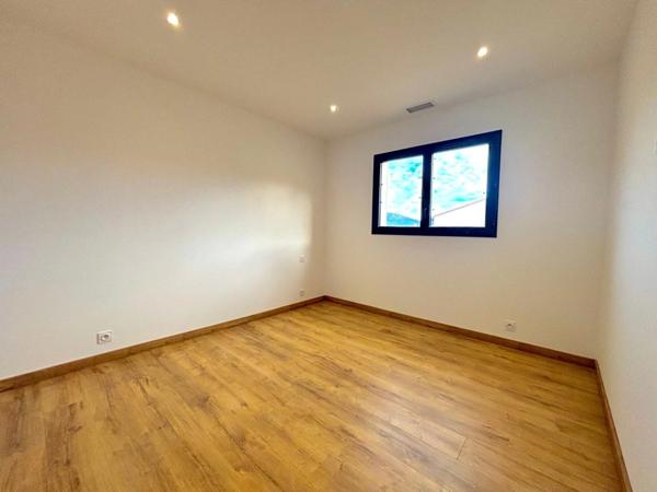 Dpt Pyrénées Orientales (66), à vendre RIA SIRACH maison neuve 4 pièces 111m² - terrain 504 m²