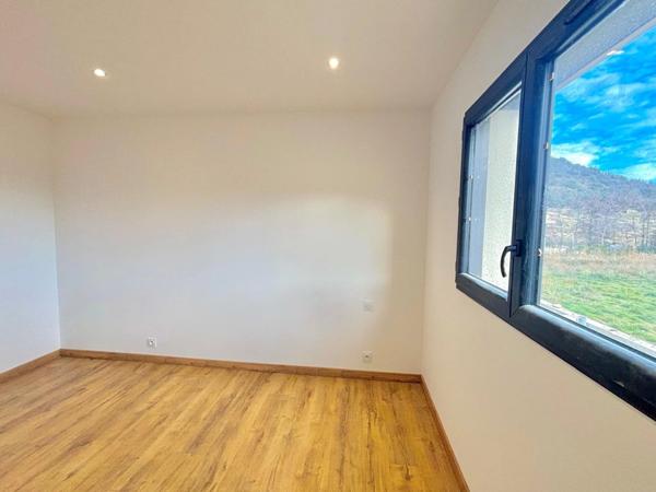 Dpt Pyrénées Orientales (66), à vendre RIA SIRACH maison neuve 4 pièces 111m² - terrain 504 m²