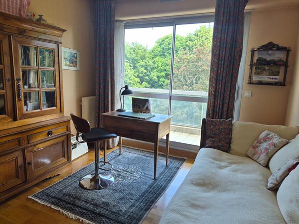 Appartement Saint Germain En Laye 5 pièce(s) 102.46 m2 €800 000 ** - Référence 18131