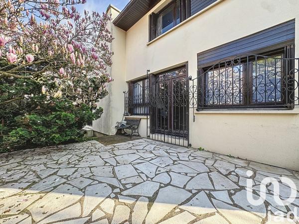 House for sale 7 rooms 118 m² Saint-Michel-sur-Orge