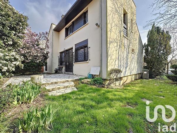 House for sale 7 rooms 118 m² Saint-Michel-sur-Orge
