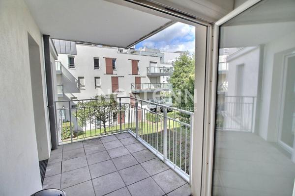 MASSY ATLANTIS Appartement Massy 3 pièce(s) 58.4 m2 et double parking en sous-sol