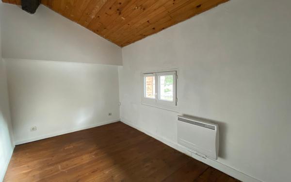 Appartement à louer    3 pièces •  Dieupentale